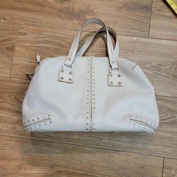 RARE MICHAEL KORS Duffle Handbag Leather Ivory Satchel Silver Stud Medium - Picture 2 of 15